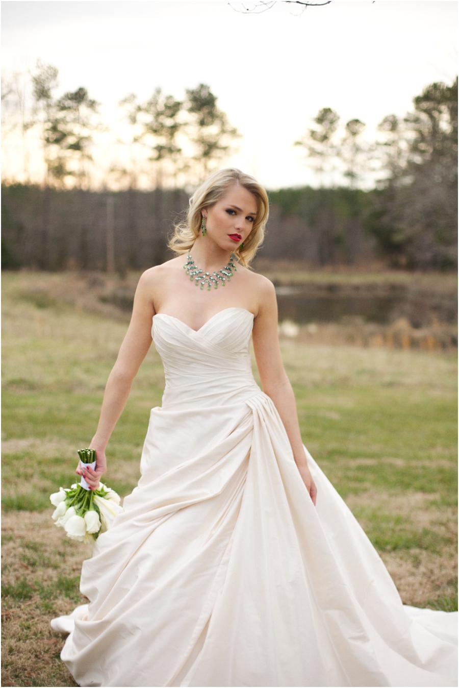 Emerald wedding necklace sale